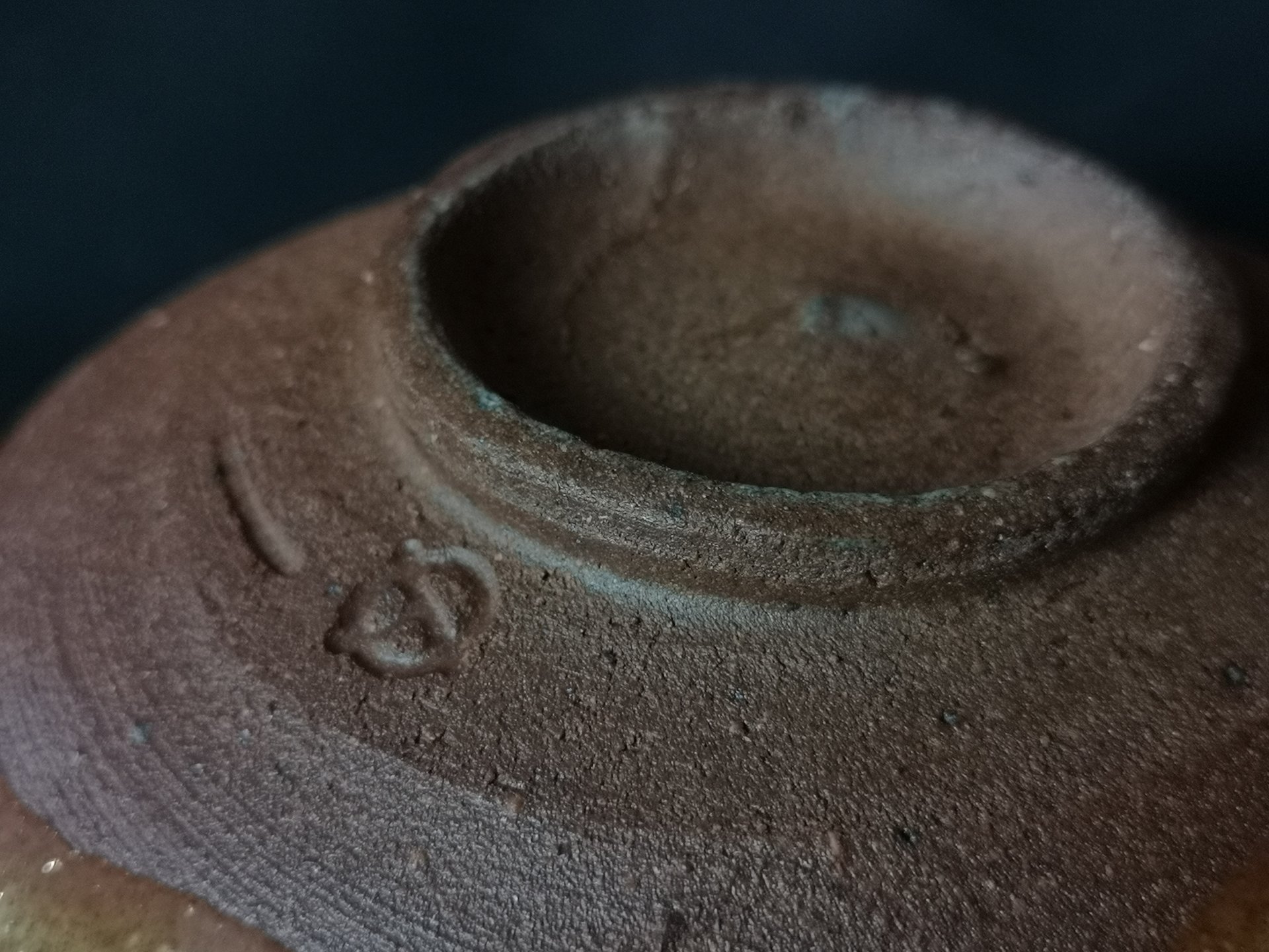 Brush Decorated Oval Karatsu Dish (flower motif)