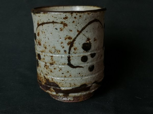 Brush Decorated Yunomi (Mukago)