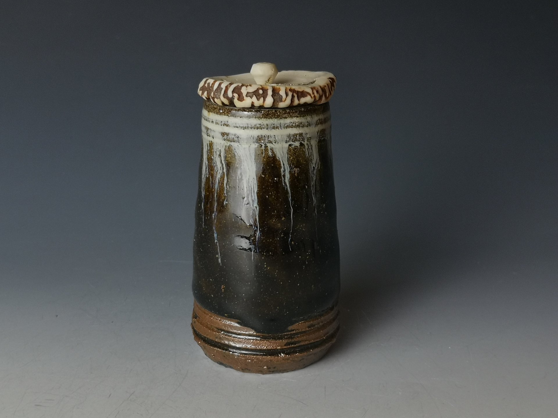 Chosen Karatsu Ko-Tsubo